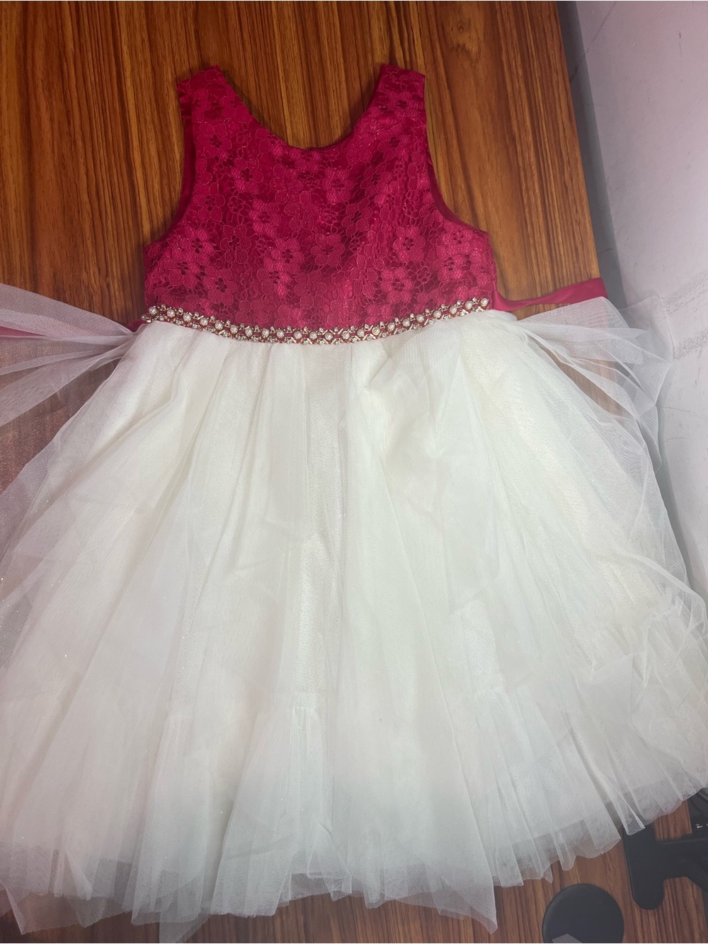 Girls Fuchsia Lace Bodice Cream Tulle Party Dress with Pearl Waist